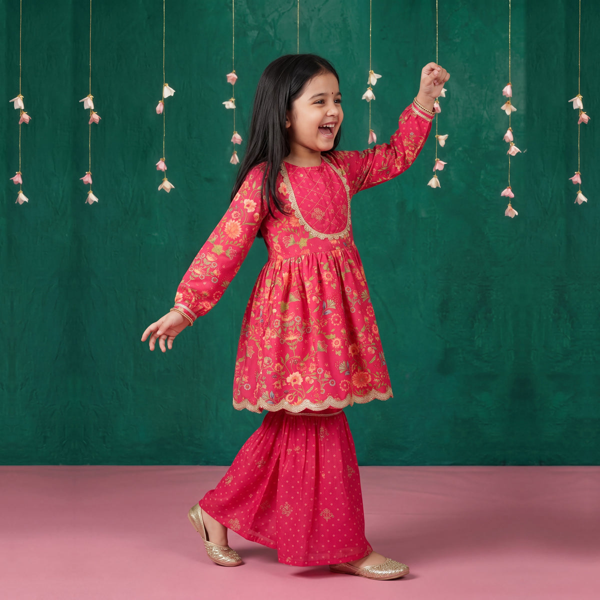 Inaya Sharara Set