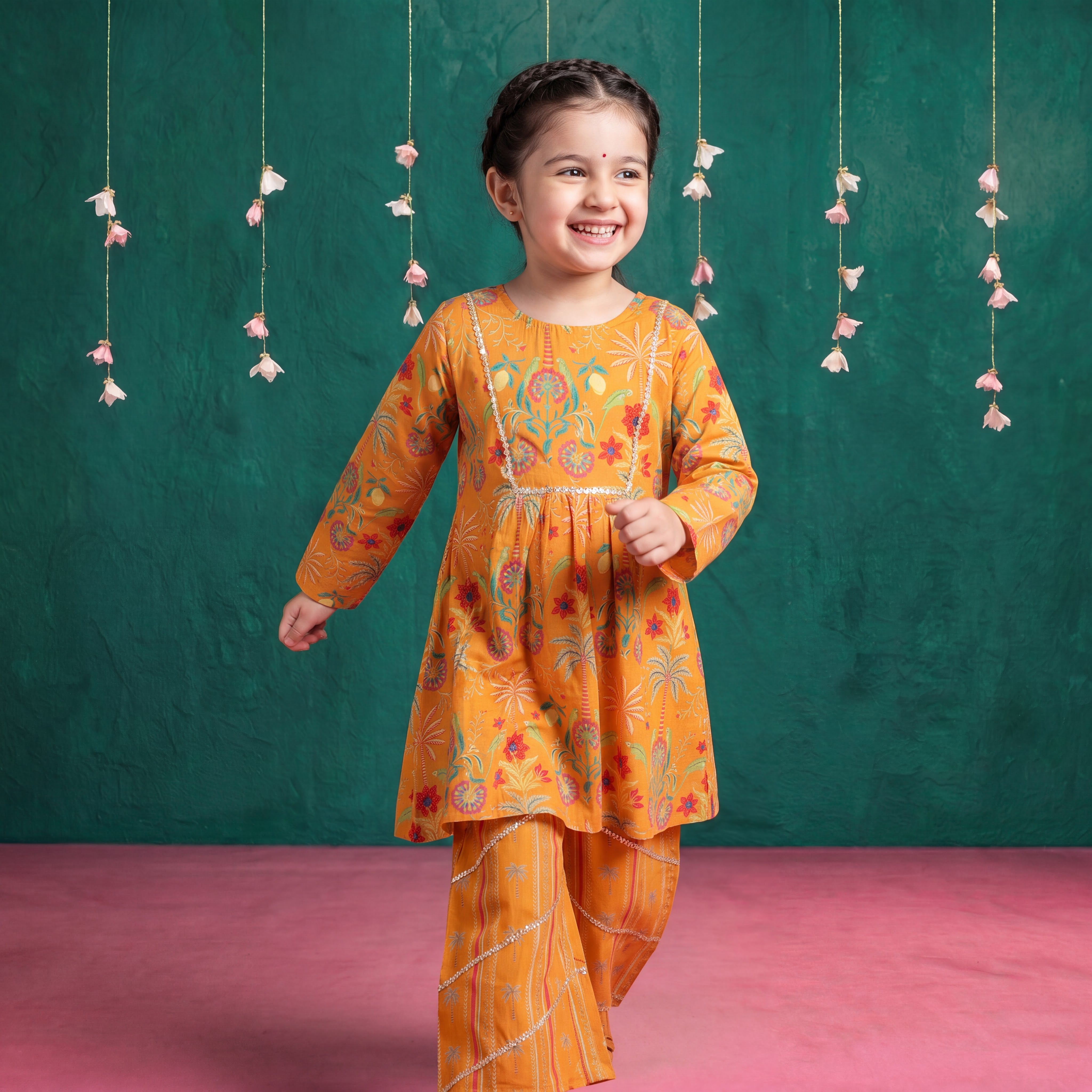 Meher Sharara Set