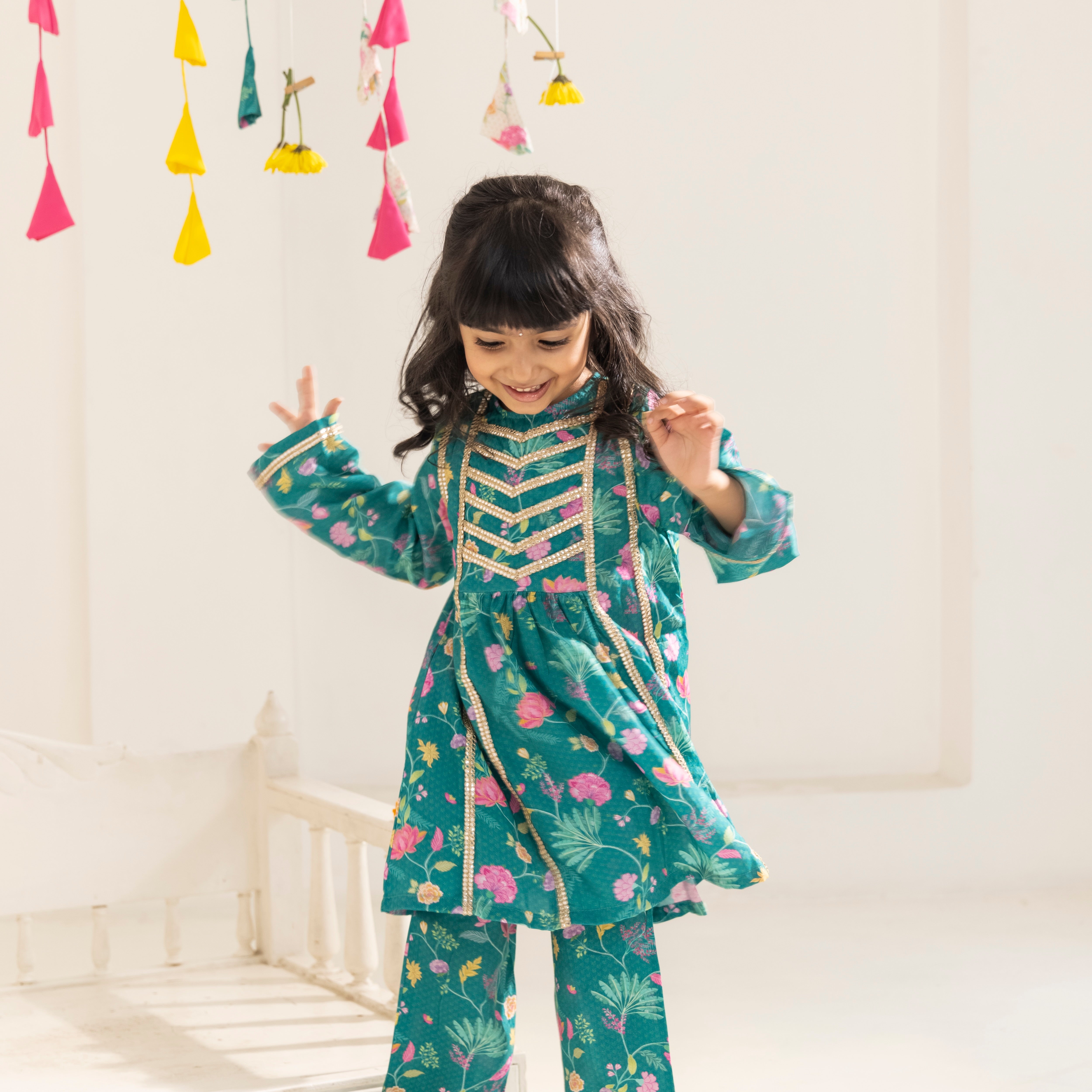 Mehrun Green Kurta Set