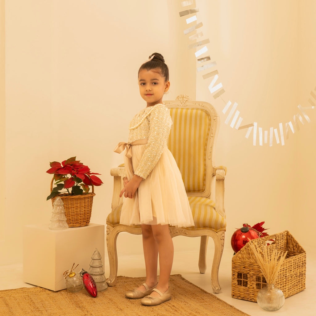 Vivienne - Bibbity Bobbity