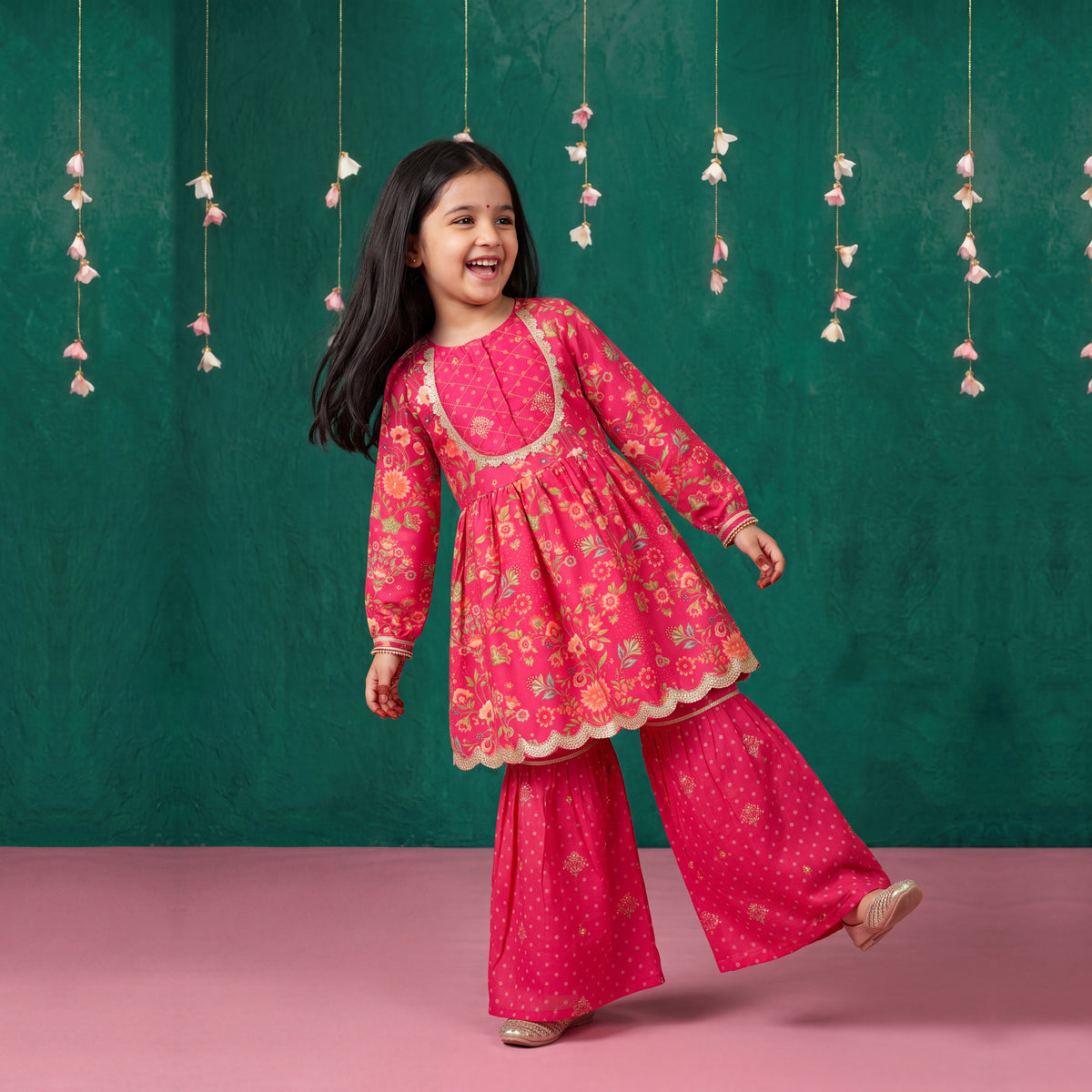 Inaya Sharara Set