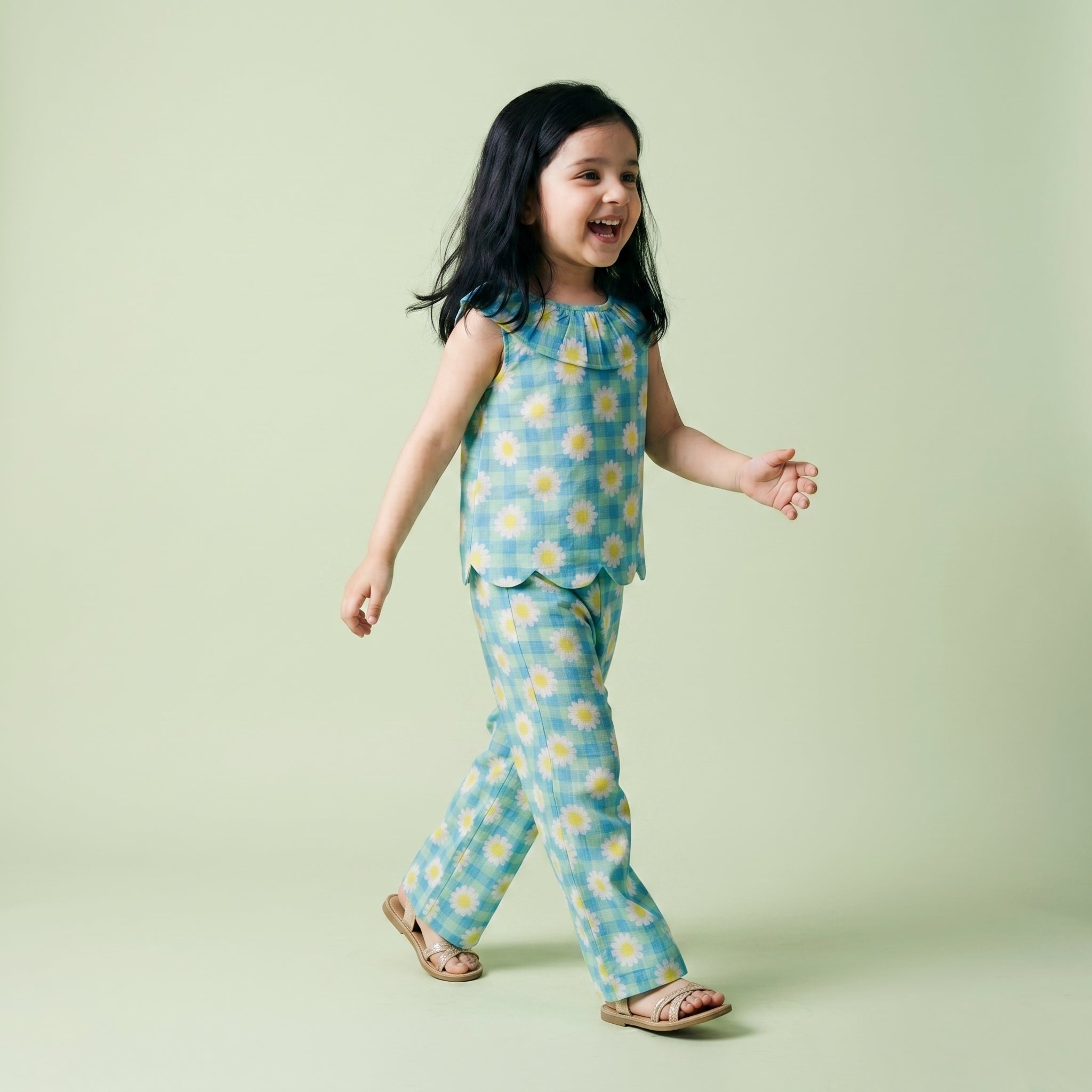Daisy floral Linen Coord Set - Bibbity Bobbity