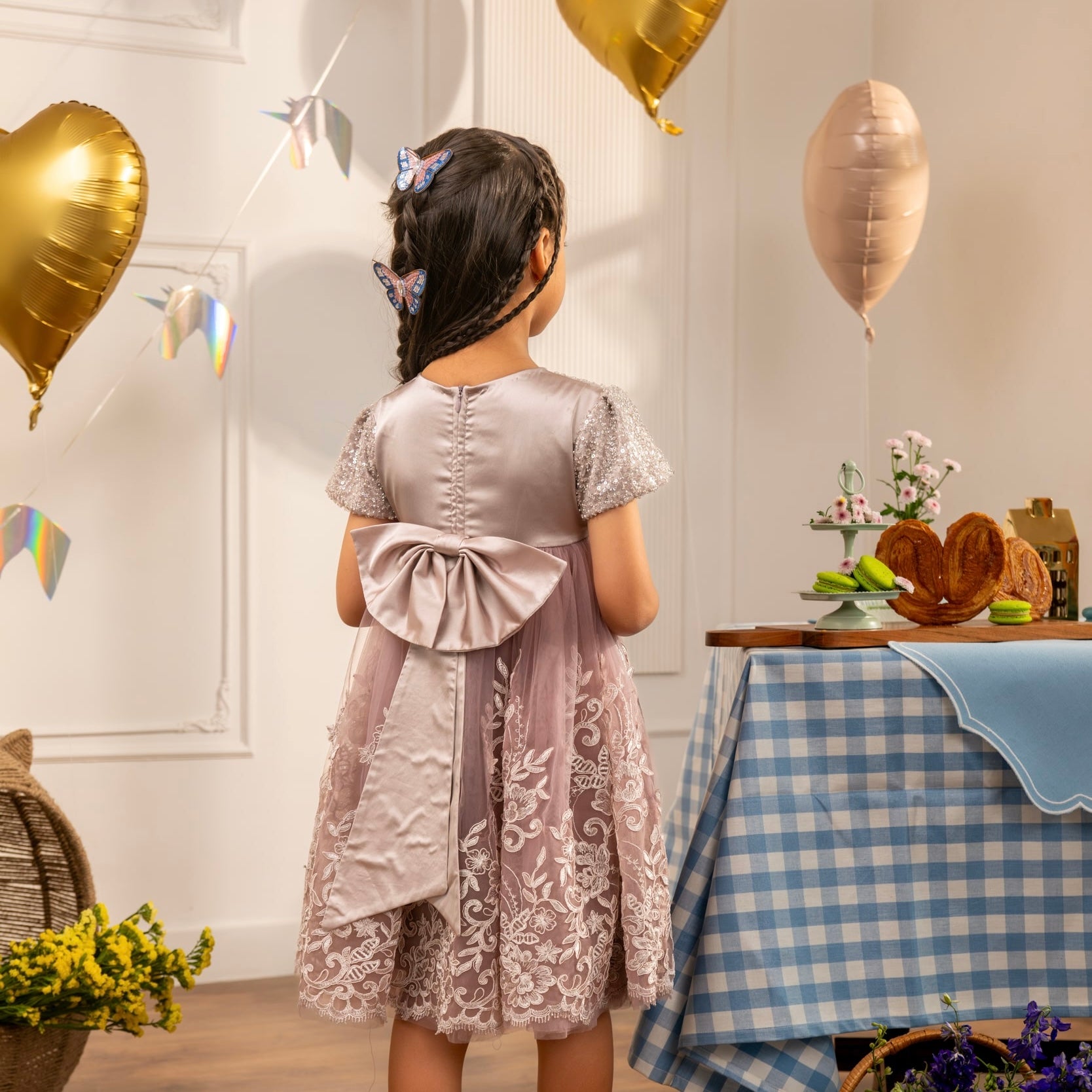 Elizabeth - Bibbity Bobbity