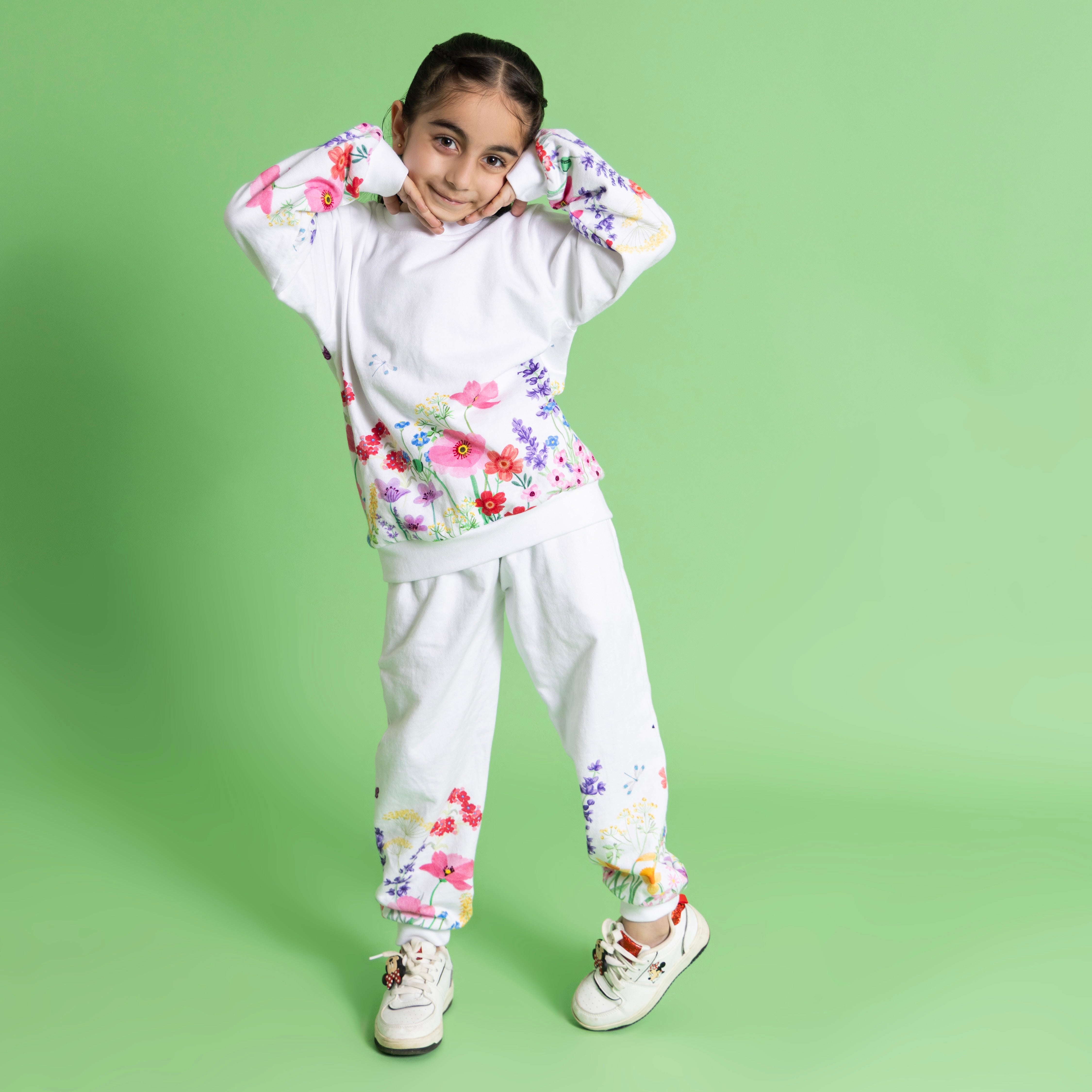 Evie White Floral Track Set