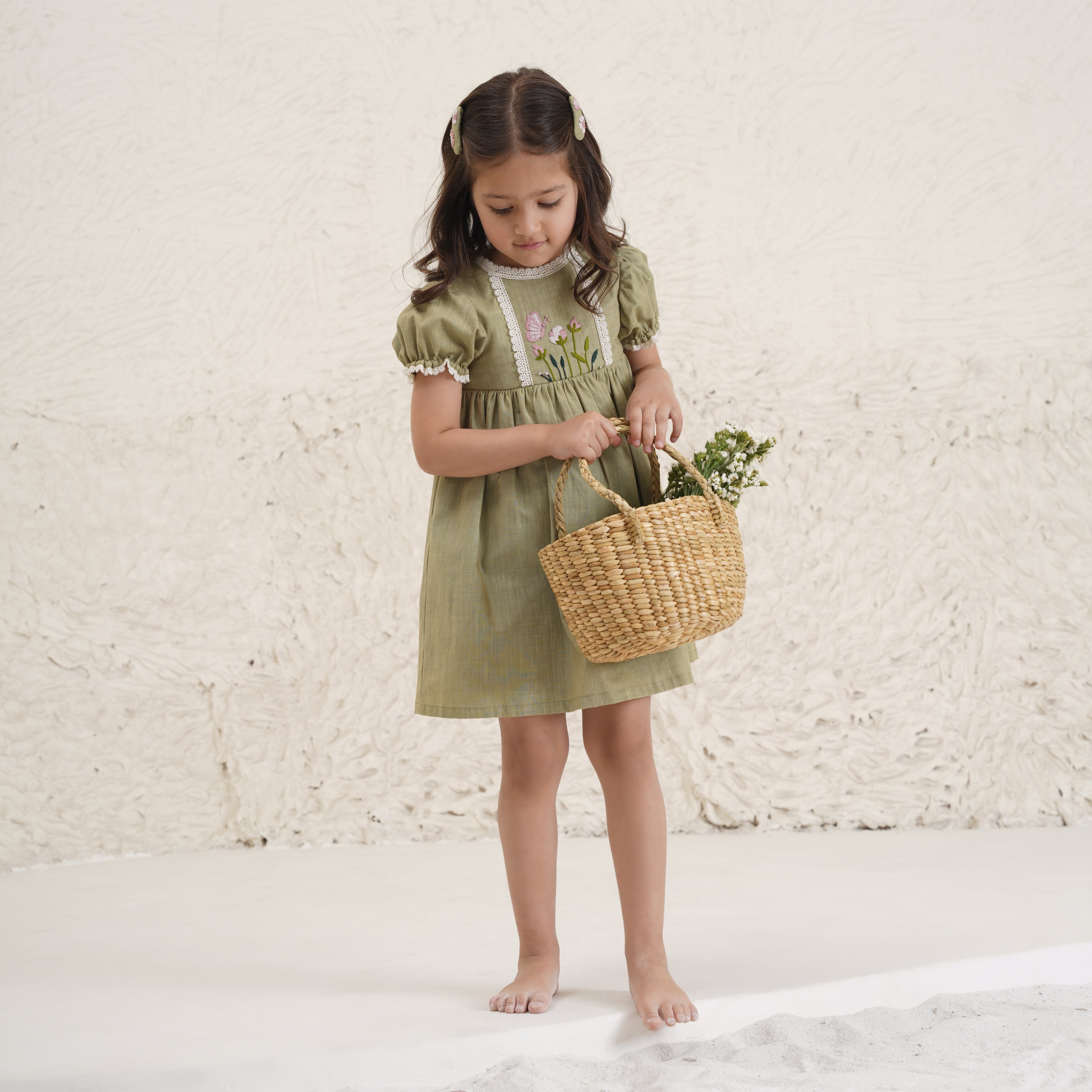 Sera - Bibbity Bobbity