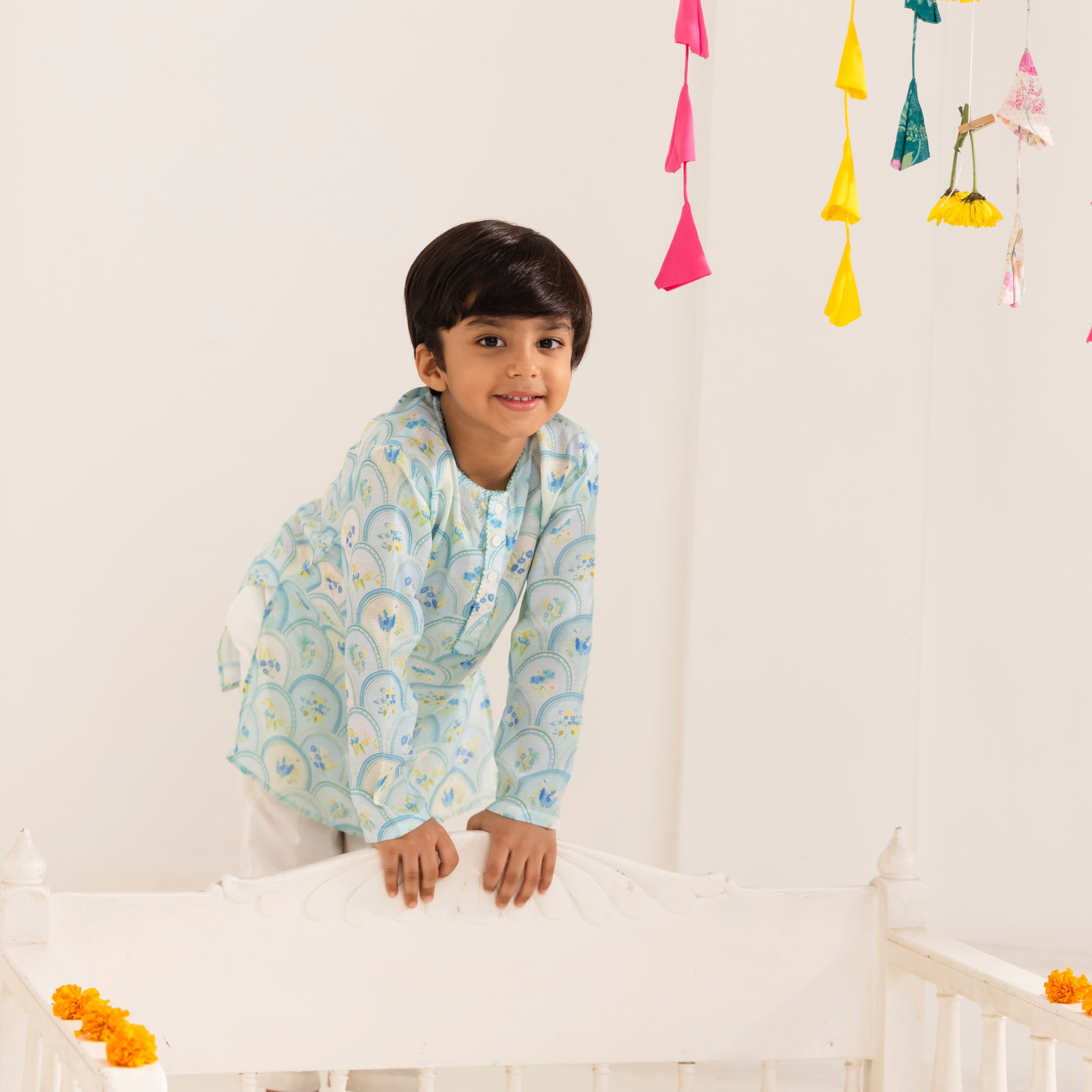 Veyaan Sky Blue Scallop Kurta Set